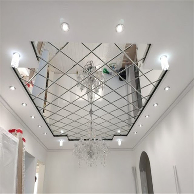 600x600 الفولاذ المقاوم للصدأ بلاط السقف عادي نمط مرآة تكمن في بلاط السقف الصوتية