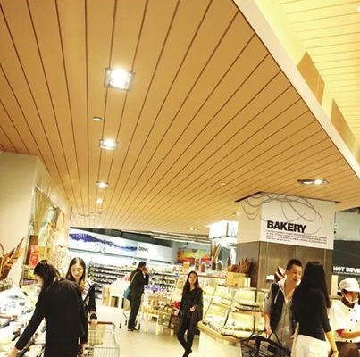 G Strip 15mm بلاط السقف الخشبي العالي 0.5mm-0.9mm لمركز التسوق