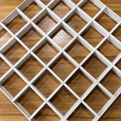 الألومنيوم 595x595mm بلاط السقف الشبكي للتسوق حسب الطلب الحجم
