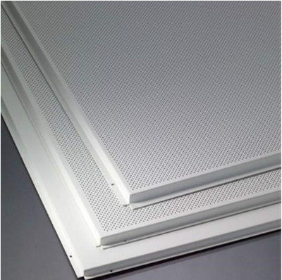 600x600mm الألومنيوم يكمن في السقف سمك 0.5 مم لمركز المؤتمرات