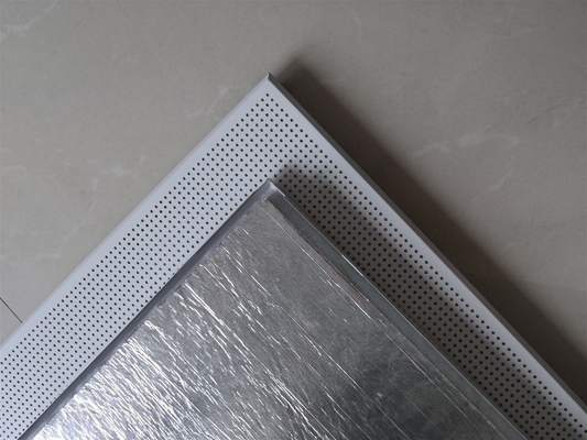 سبائك الألومنيوم 600x600mm تكمن في السقف بسمك 0.5 مم لغرفة الاجتماعات