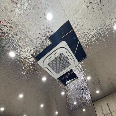 600x600mm تموج الماء الفولاذ المقاوم للصدأ لوحة السقف حافة حادة