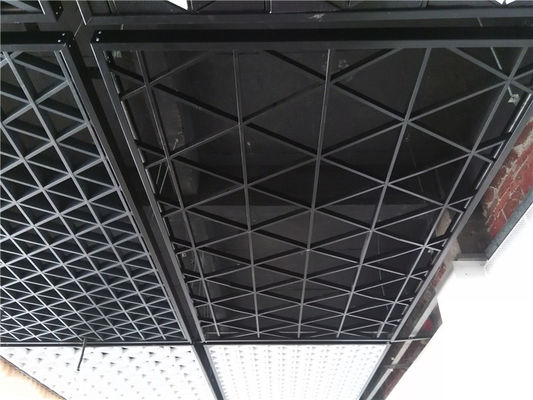 Outlet Extruded Grille Triangle Shaped Ceiling Design  Light Weight
