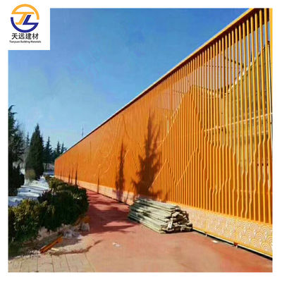 مكعب ألومنيوم على شكل U أحجام مخصصة لوحة Acp خشبية PE طلاء